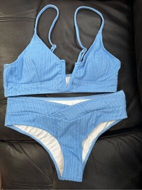 Light Blue Textured Two-Piece Bikini Set - NWOT Size Medium